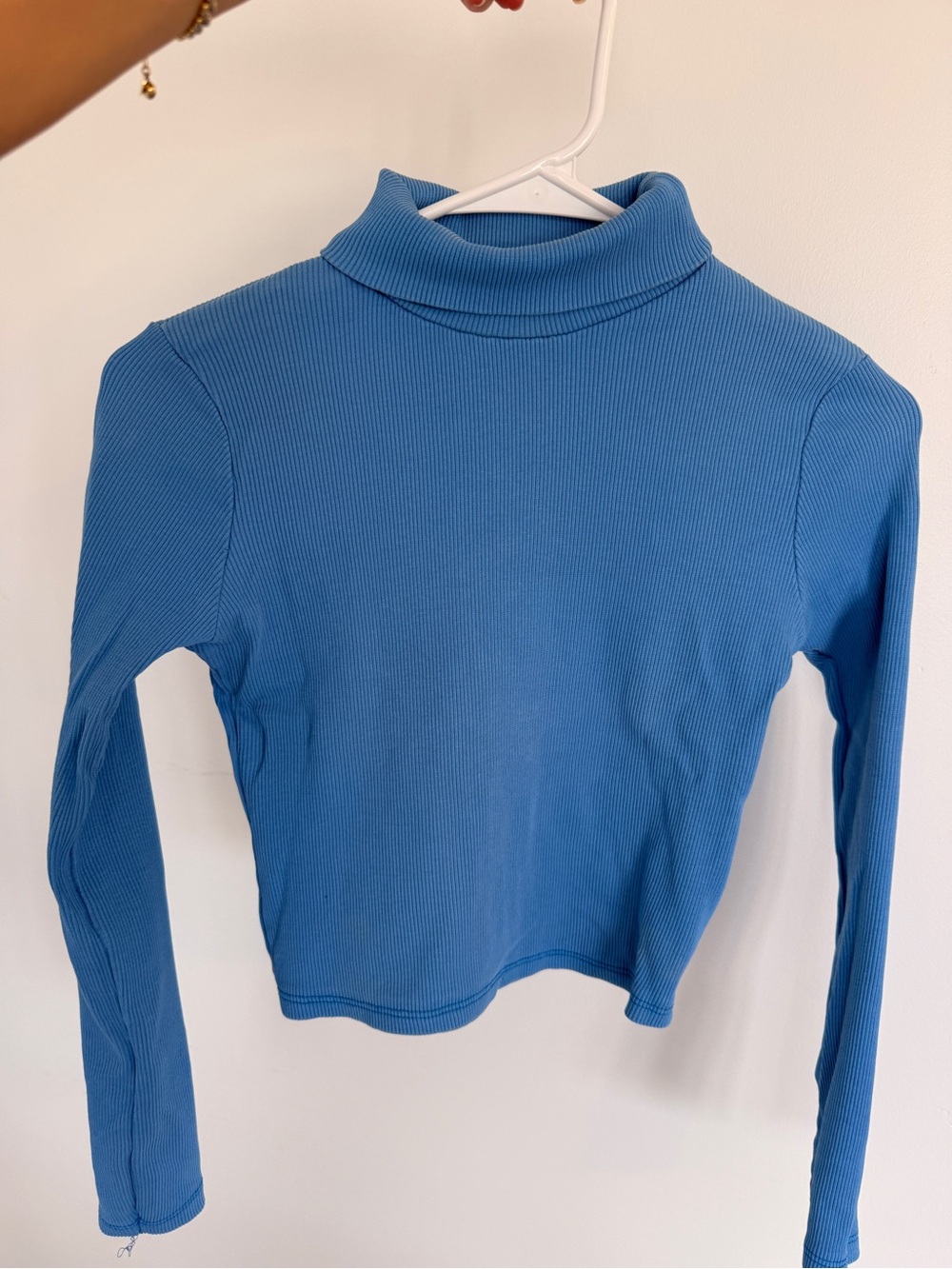 Blue Ribbed Turtleneck Long-Sleeve Top - Women